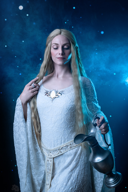 Profil de Corneline en Galadriel du Seigneur des Anneaux par Tenhaku